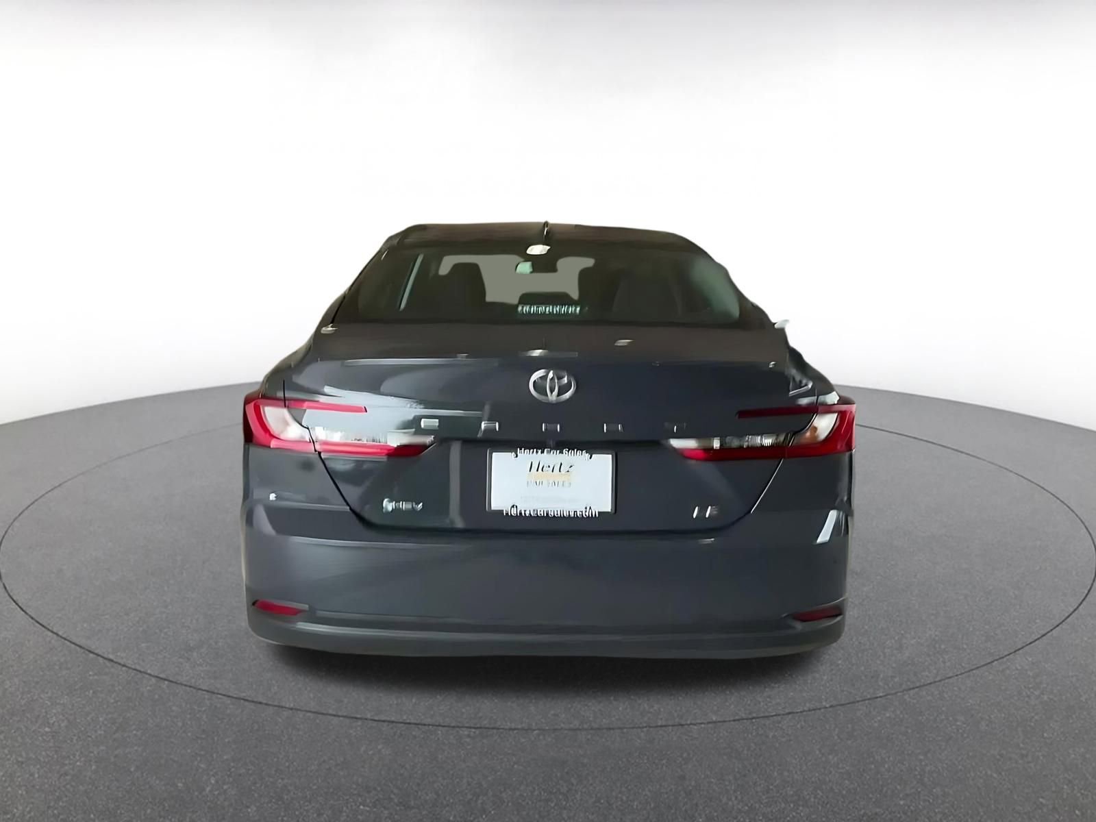 Used 2025 Toyota Camry LE image 12