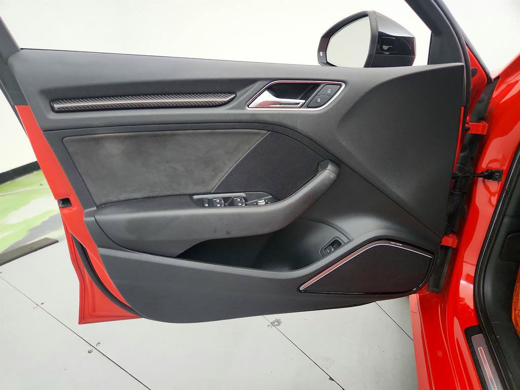 Used 2018 Audi RS 3 AWD/4WD image 23