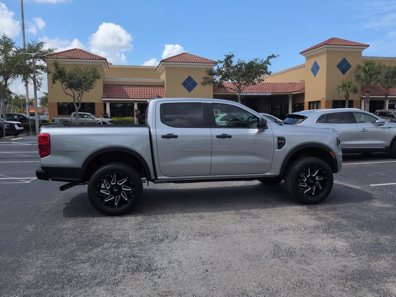 Used 2024 Ford Ranger XL w/ Trailer Tow Package RWD image 3