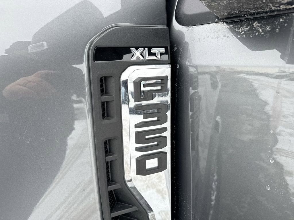 New 2026 Ford F350 XLT w/ FX4 Off-Road Package image 25