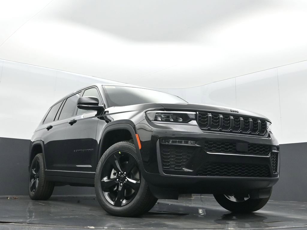 New 2026 Jeep Grand Cherokee L Limited w/ Limited Altitude Package AWD/4WD image 29