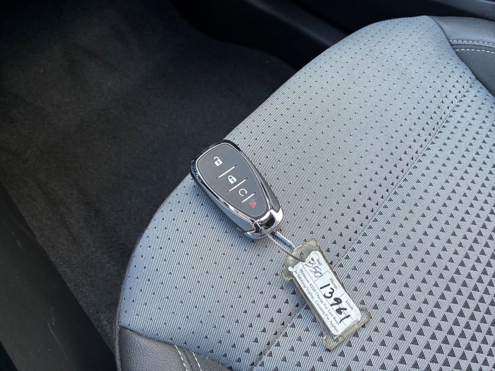 Used 2025 Chevrolet Trax LT w/ LT Convenience Package image 21