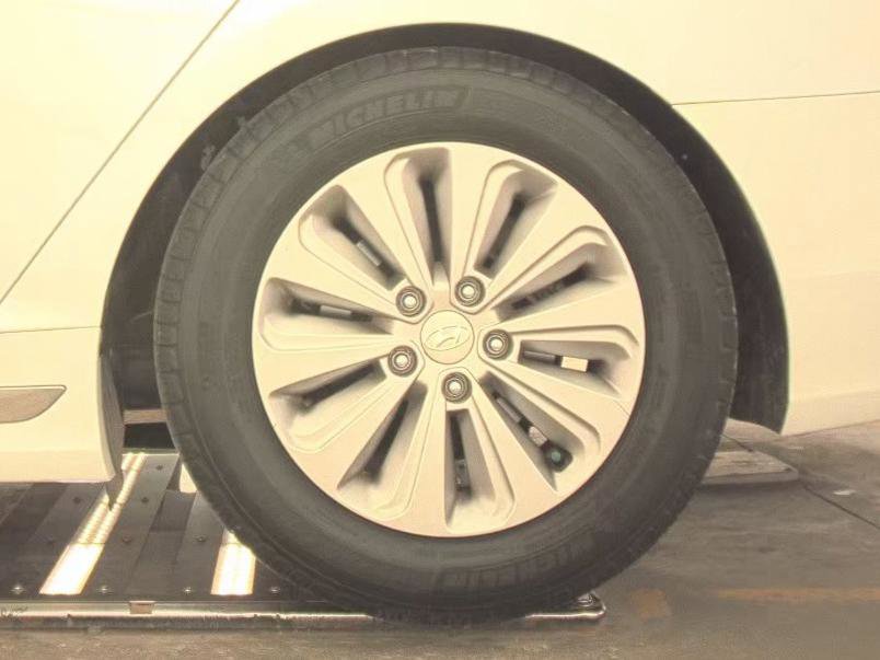 Used 2017 Hyundai Sonata SE FWD image 13