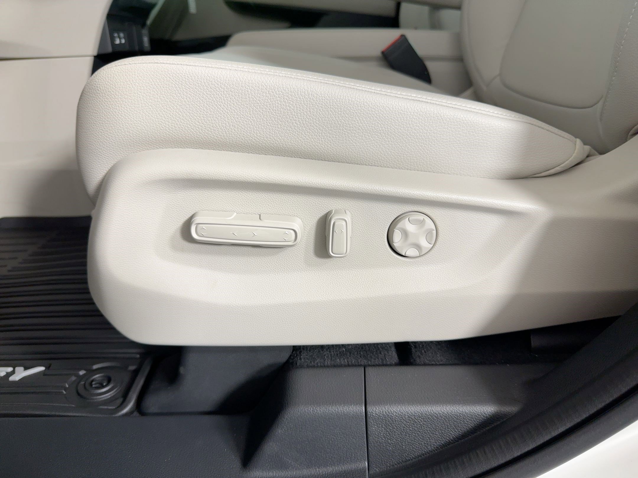 New 2026 Honda Odyssey EX-L image 13