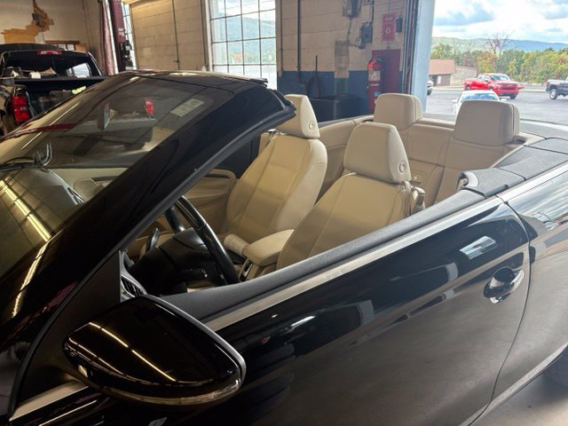 Used 2011 Volkswagen Eos Komfort FWD image 13