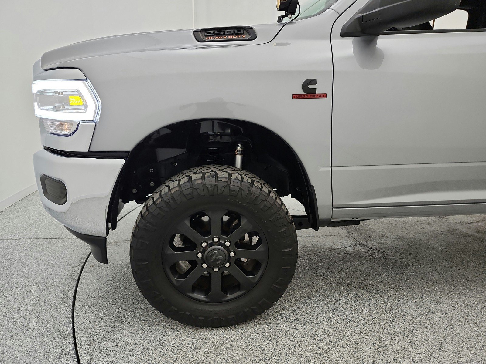 Used 2022 RAM 2500 Tradesman AWD/4WD image 17