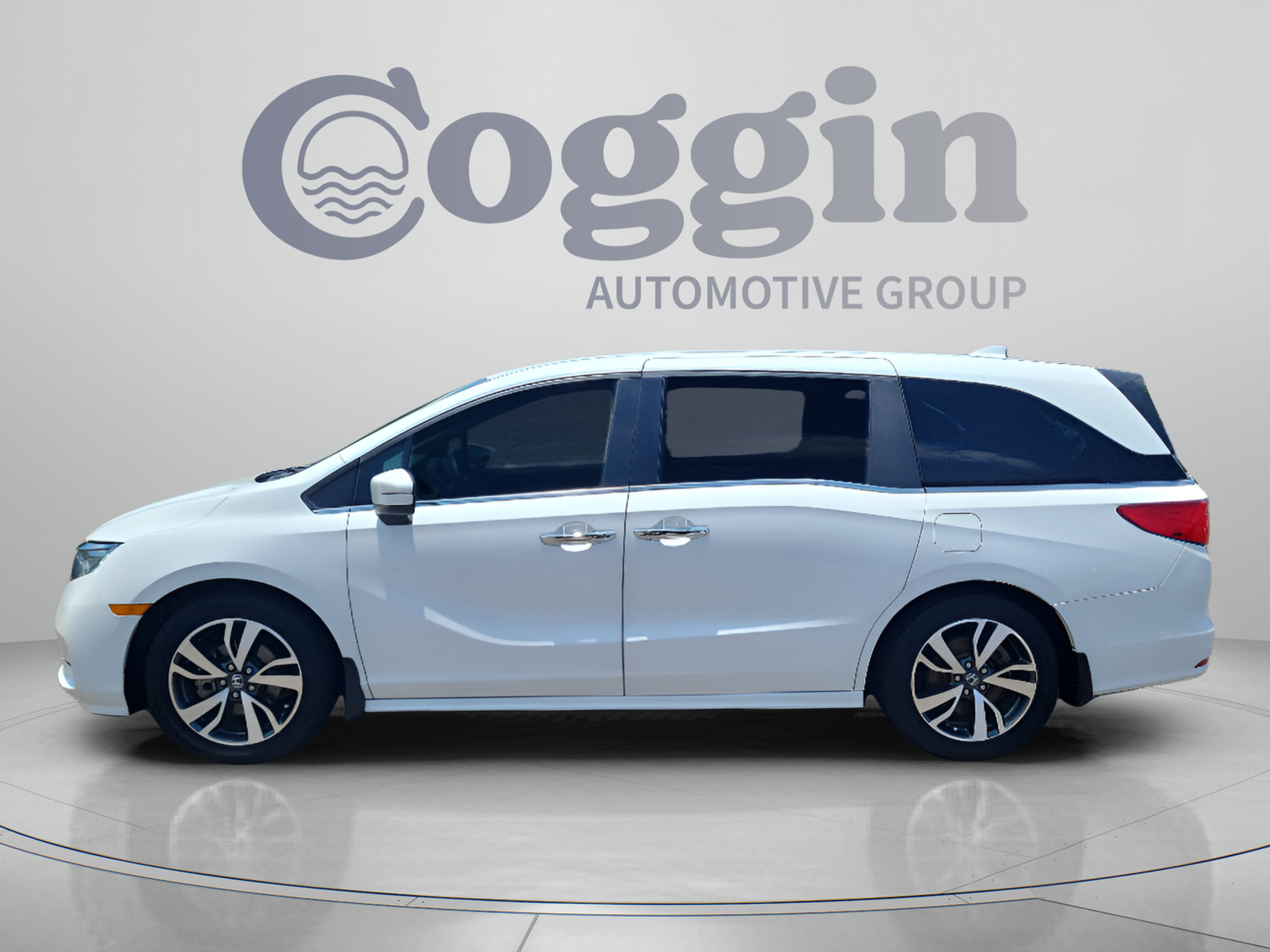 Certified 2021 Honda Odyssey Touring video 2