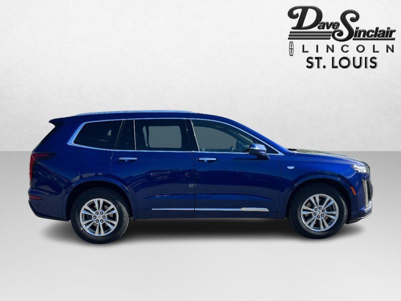 Used 2023 Cadillac XT6 Luxury AWD/4WD image 2