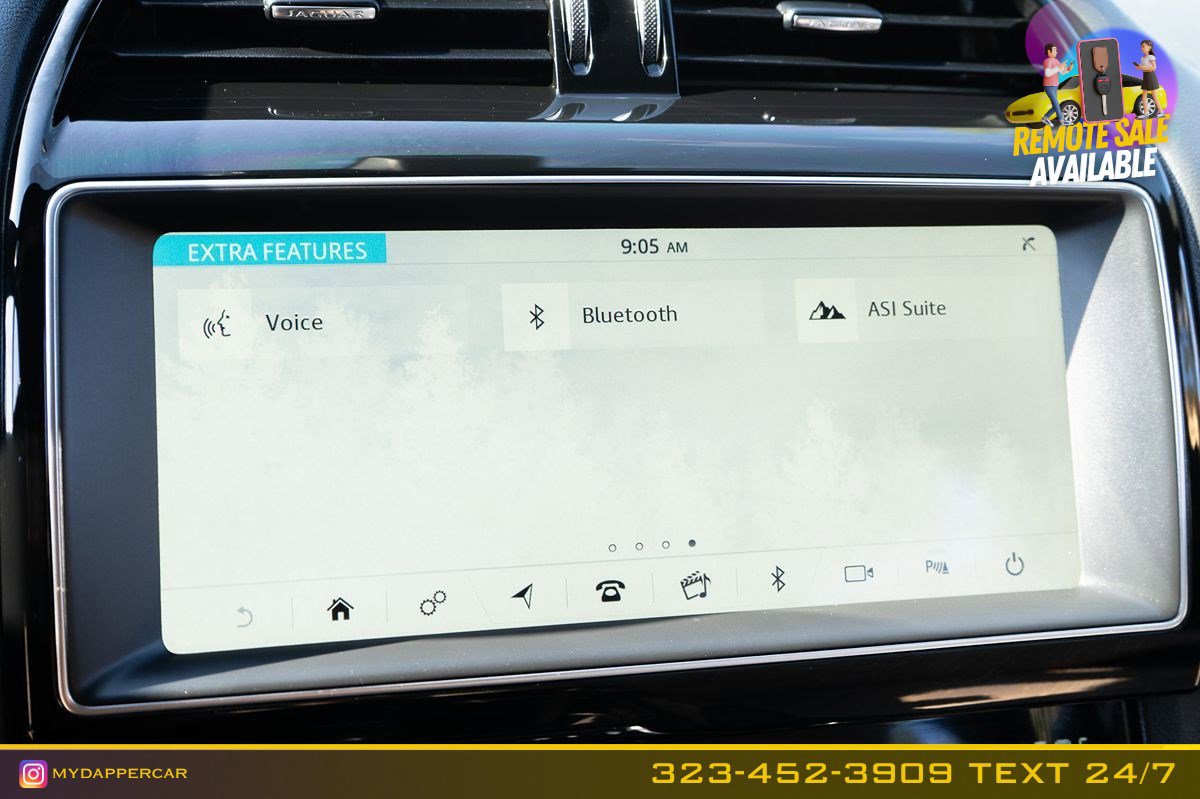 Used 2020 Jaguar F-PACE Premium image 35