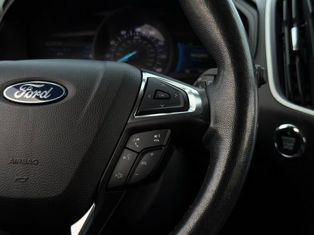 Certified 2022 Ford Edge SEL w/ Convenience Package image 9