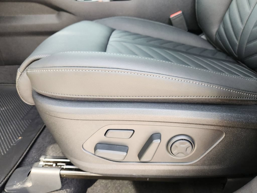 New 2026 Kia Sorento SX Prestige AWD/4WD image 17