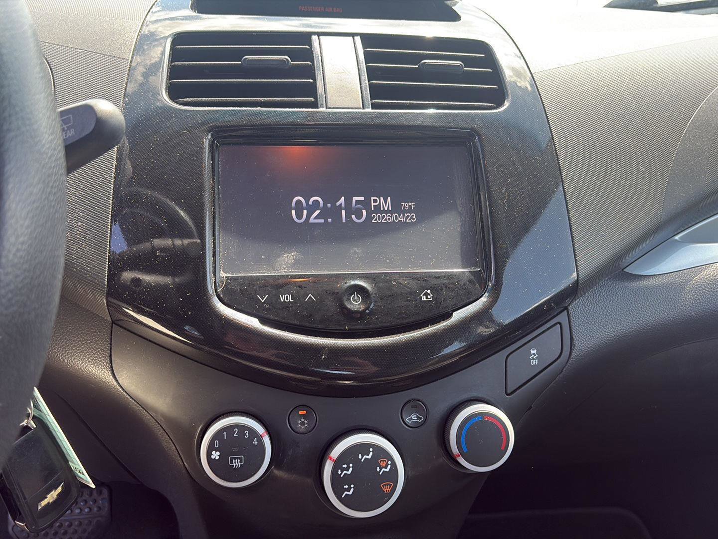 Used 2014 Chevrolet Spark LT FWD image 21