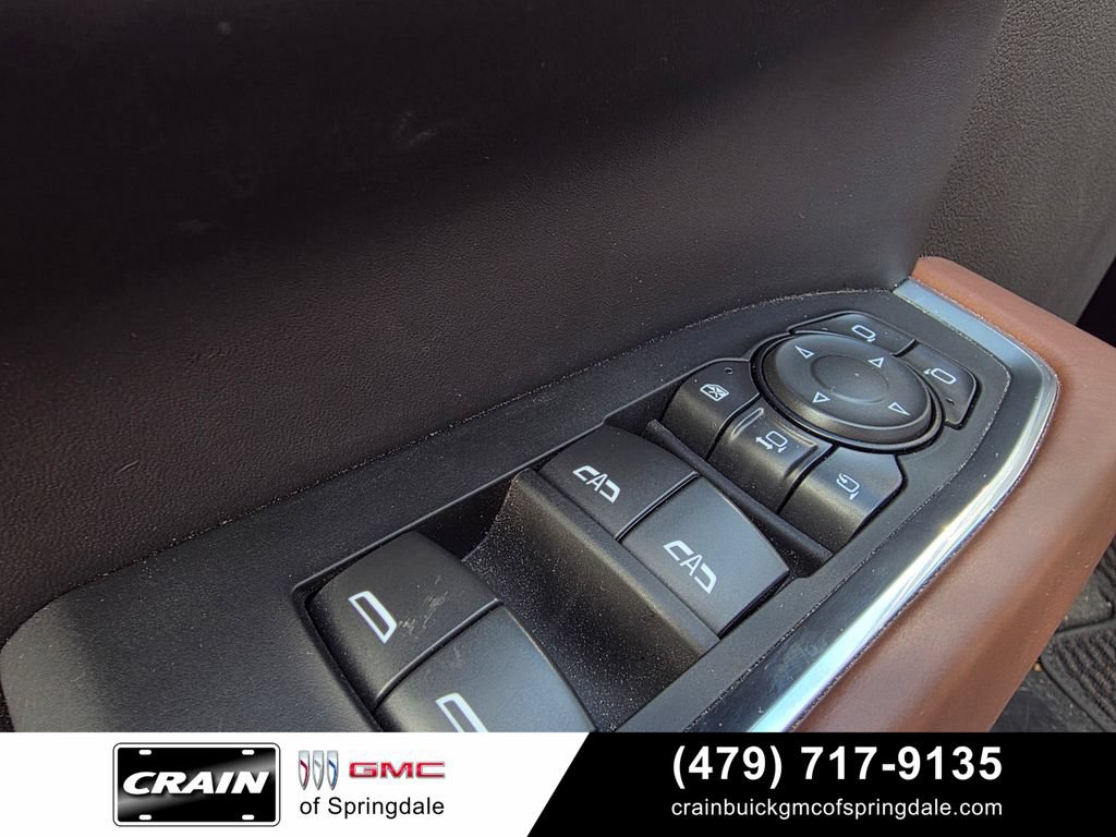 Used 2025 GMC Sierra 2500 Denali Ultimate AWD/4WD image 12