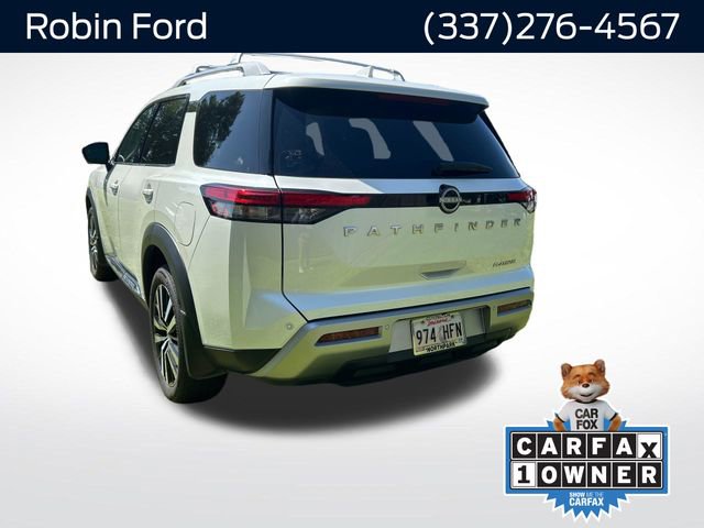 Used 2024 Nissan Pathfinder Platinum FWD image 3