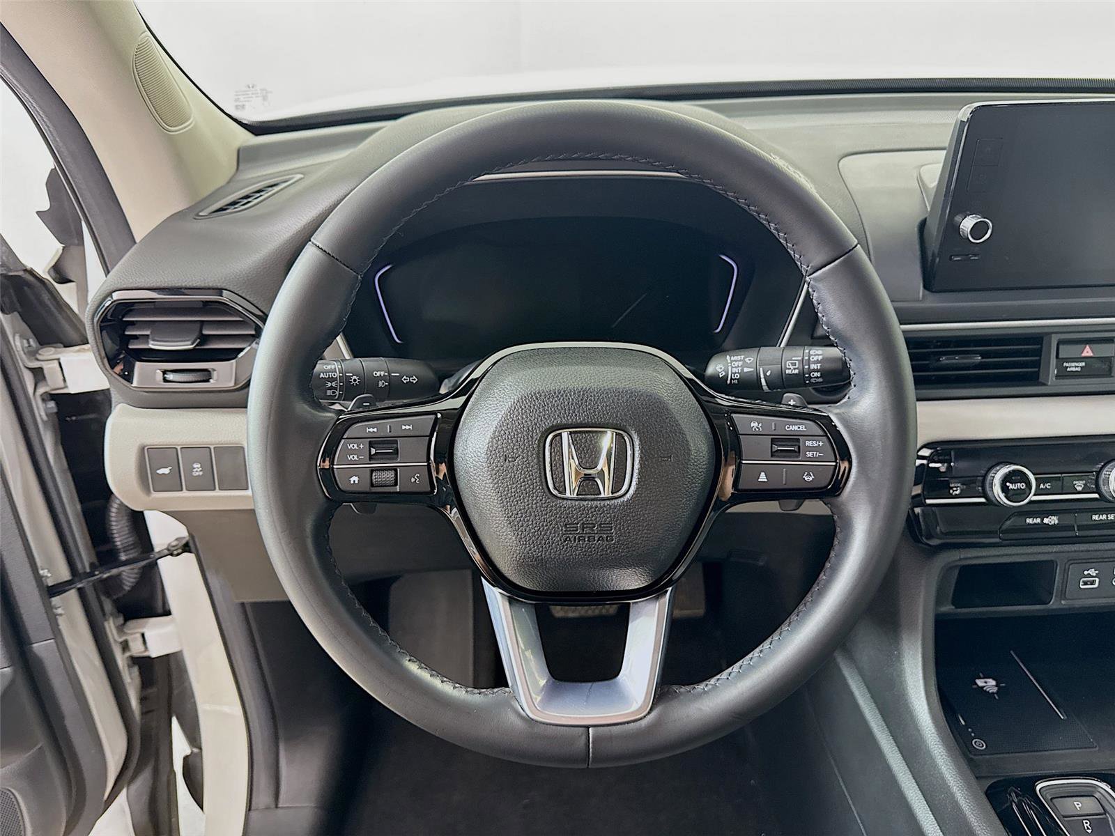 Used 2024 Honda Pilot EX-L image 18