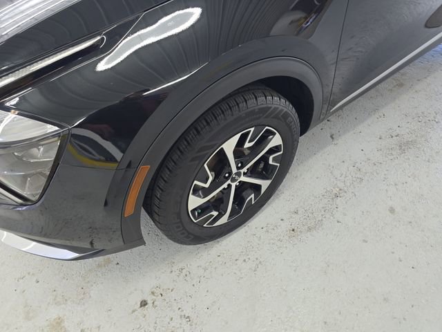 Used 2023 Kia Sportage EX image 9