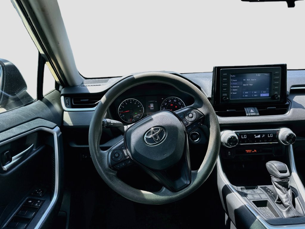 Used 2019 Toyota RAV4 XLE FWD image 22