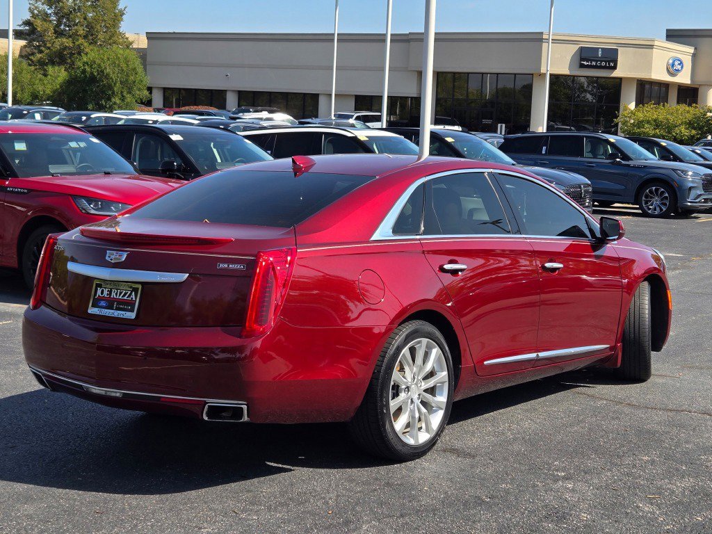 Used 2017 Cadillac XTS Luxury image 10