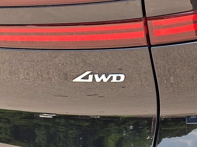 Used 2024 Genesis GV70 2.5T w/ Sport Prestige Package AWD/4WD image 41