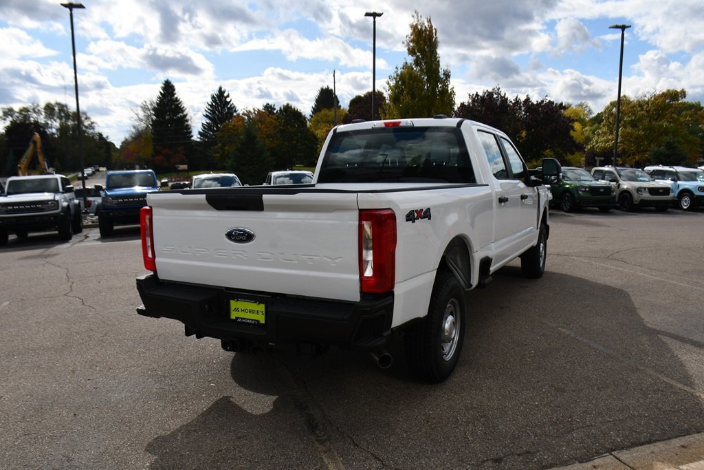 New 2026 Ford F350 4x4 Crew Cab Super Duty image 6
