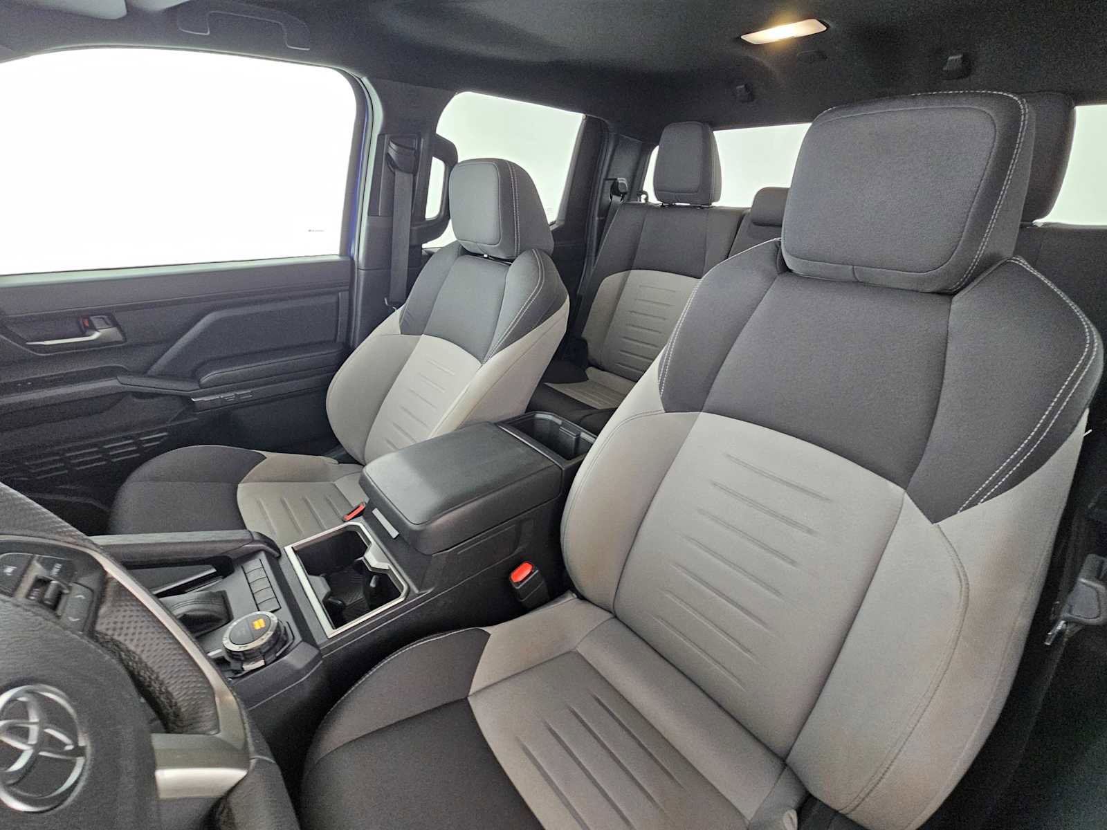 Used 2025 Toyota Tacoma TRD Sport image 22