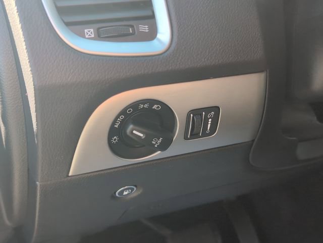 Used 2019 Dodge Durango SXT image 17