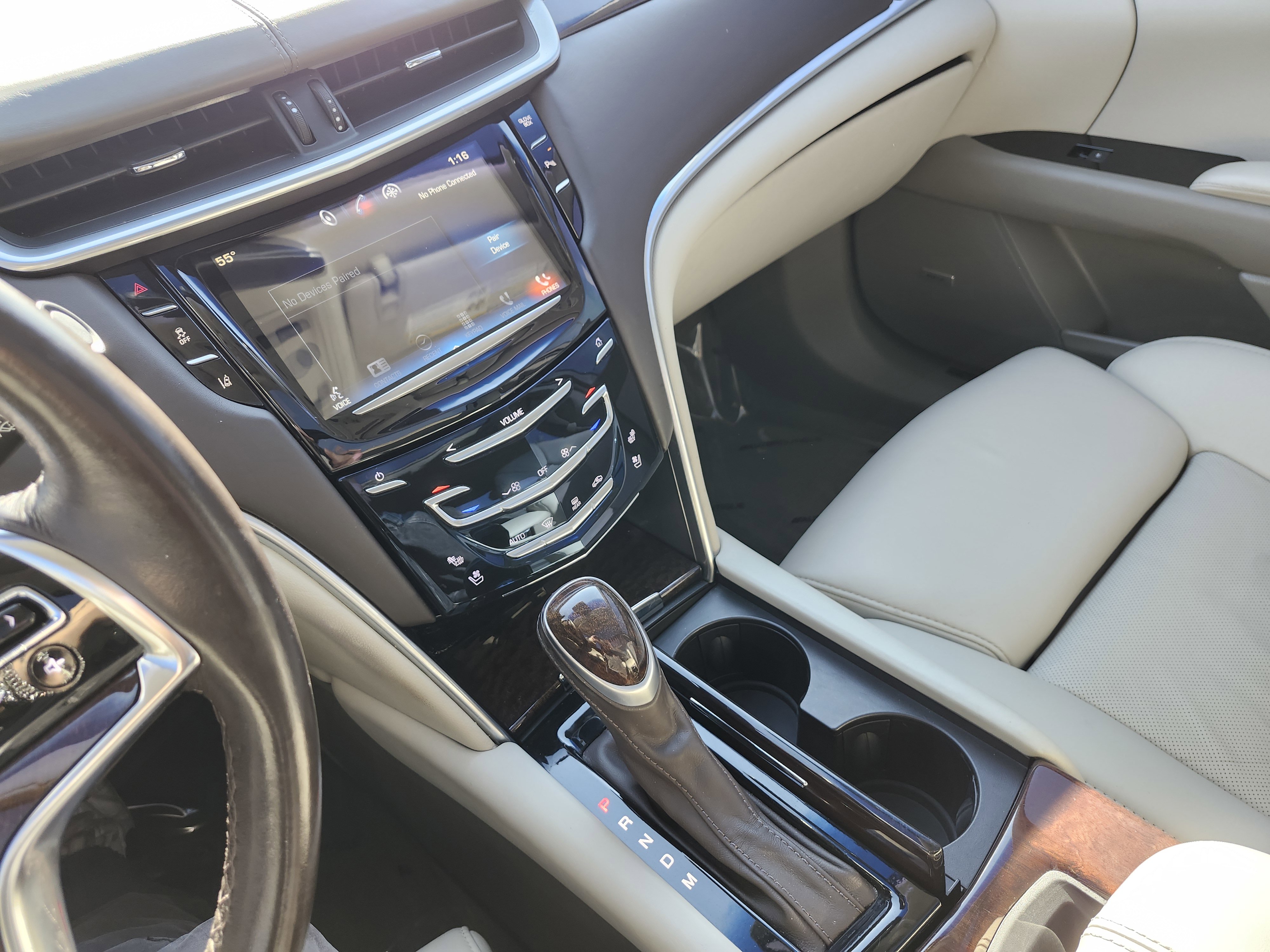 Used 2013 Cadillac XTS Platinum w/ Driver Assist Package image 32