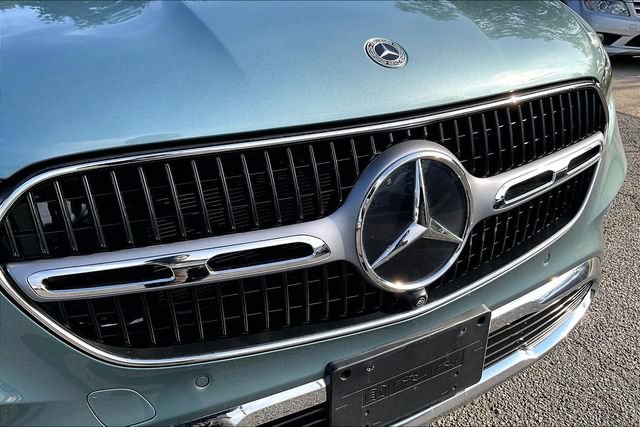 Used 2026 Mercedes-Benz GLC 300 4MATIC image 27