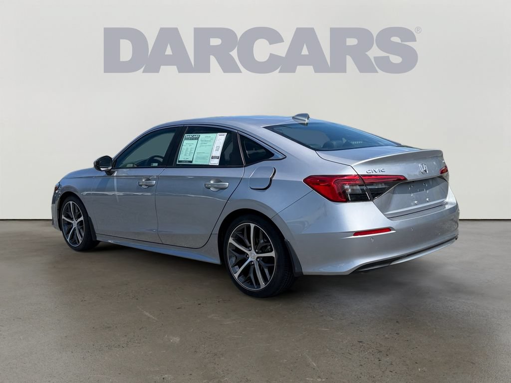 Used 2022 Honda Civic Touring image 5