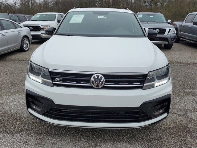 Used 2021 Volkswagen Tiguan SE R-Line image 2