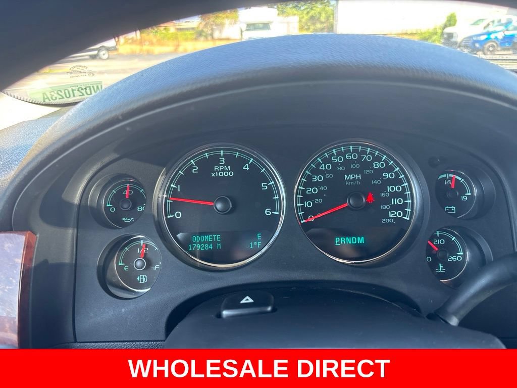 Used 2012 Chevrolet Suburban LTZ AWD/4WD image 13