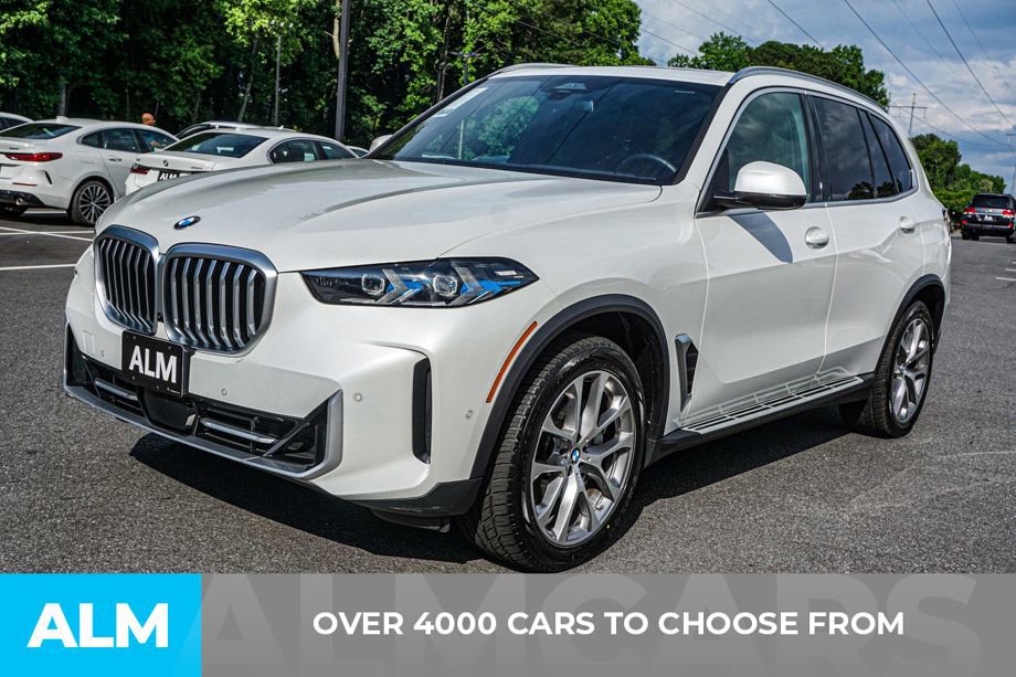 Used 2025 BMW X5 sDrive40i w/ Climate Comfort Package image 3