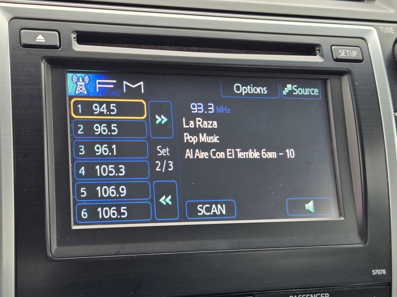 Used 2013 Toyota Camry image 17