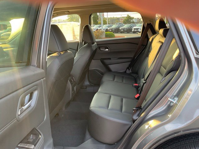 New 2026 Nissan Rogue Dark Armor AWD/4WD image 14