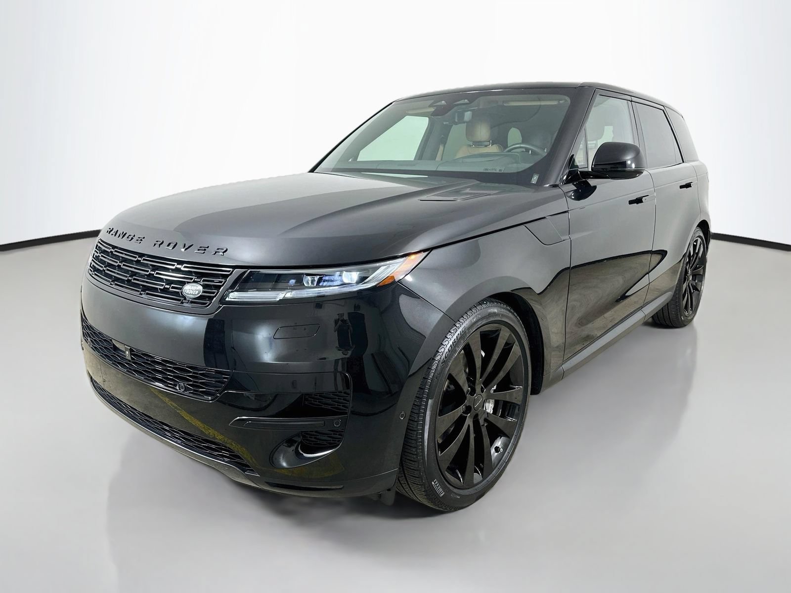 Used 2026 Land Rover Range Rover Sport SE