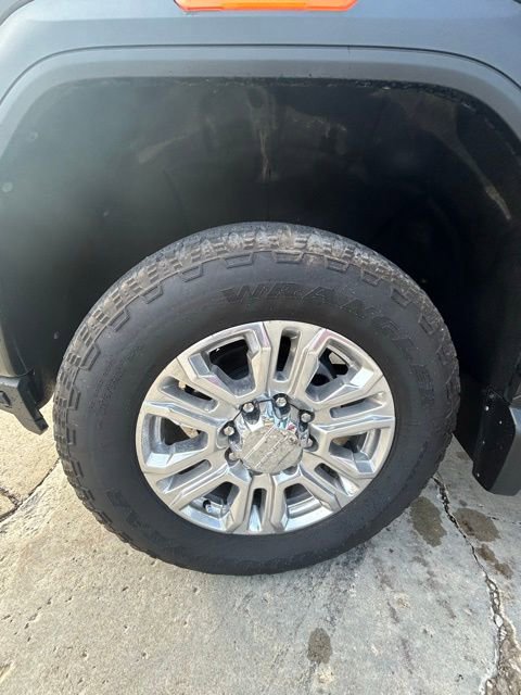 Used 2022 GMC Sierra 3500 Denali image 28