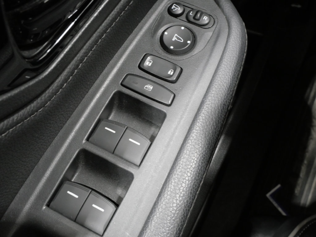 Used 2024 Honda Odyssey Elite image 14