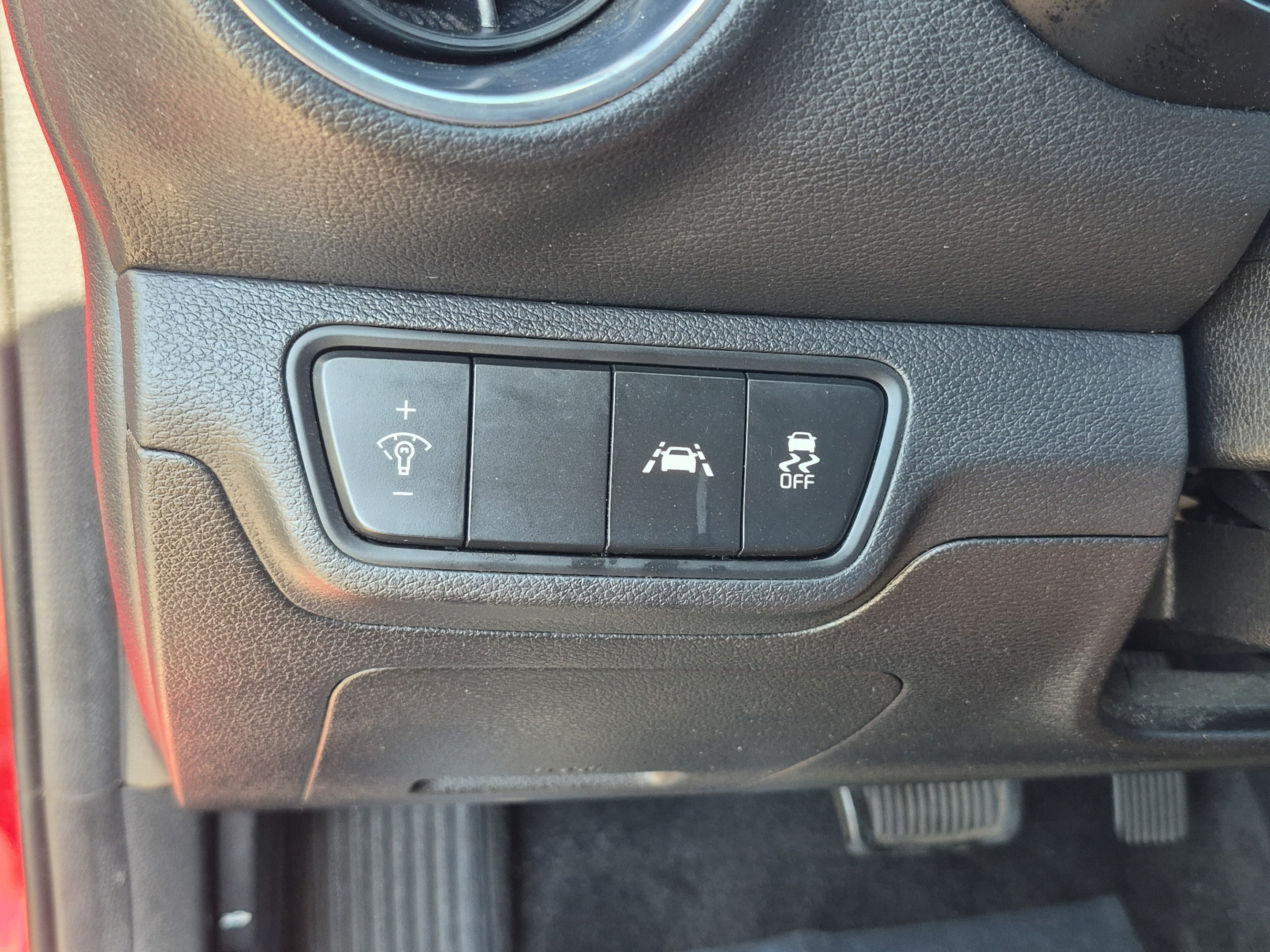 Used 2019 Kia Forte S w/ S Premium Package FWD image 28