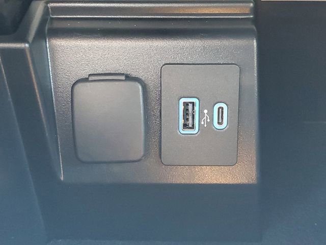 Certified 2022 Ford Explorer XLT image 29