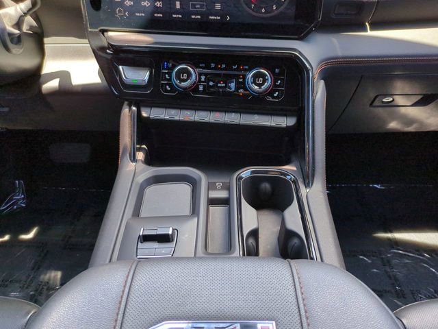 Used 2024 GMC Sierra 3500 AT4 w/ AT4 Premium Plus Package AWD/4WD image 19