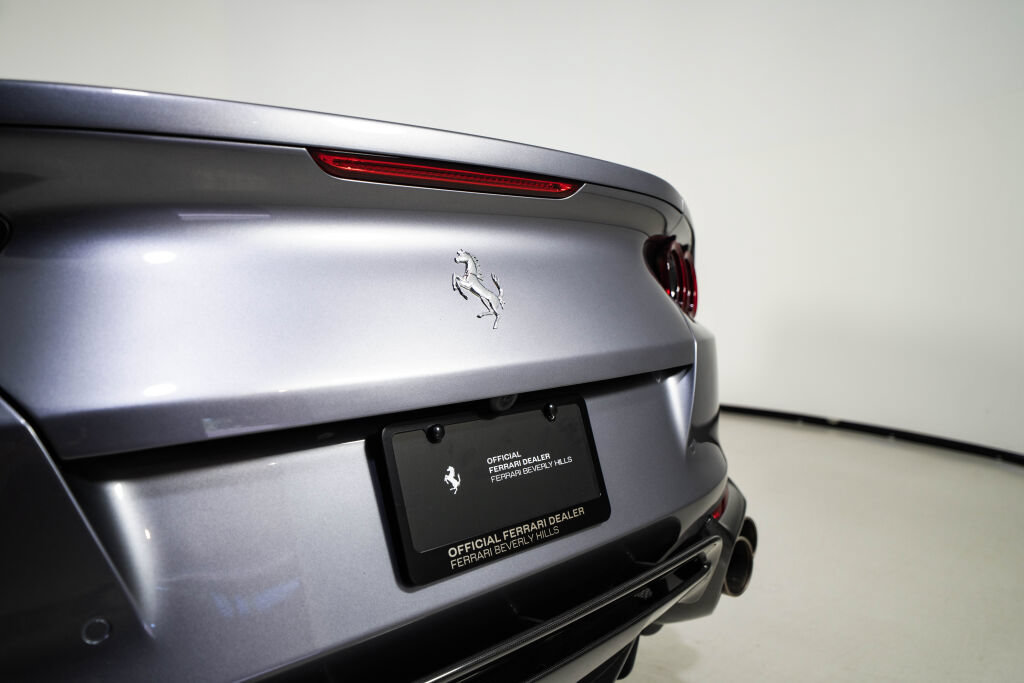 Used 2022 Ferrari 812 GTS RWD image 29