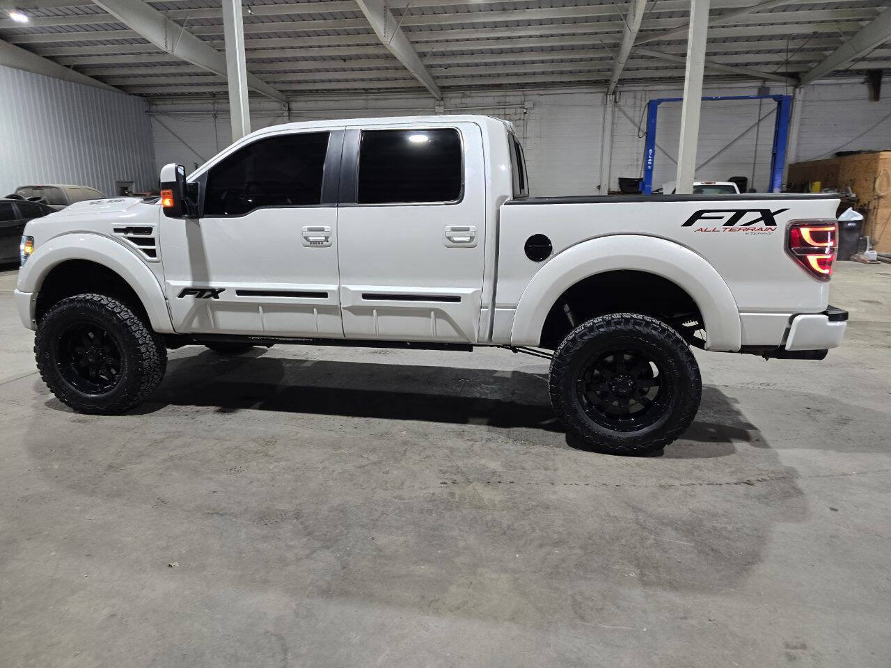 Used 2014 Ford F150 Lariat w/ Equipment Group 502A Luxury AWD/4WD image 8