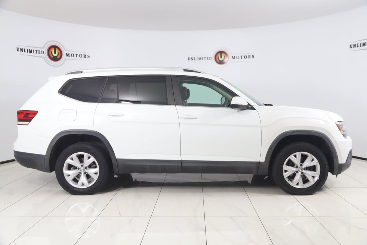 Used 2019 Volkswagen Atlas SE FWD image 2