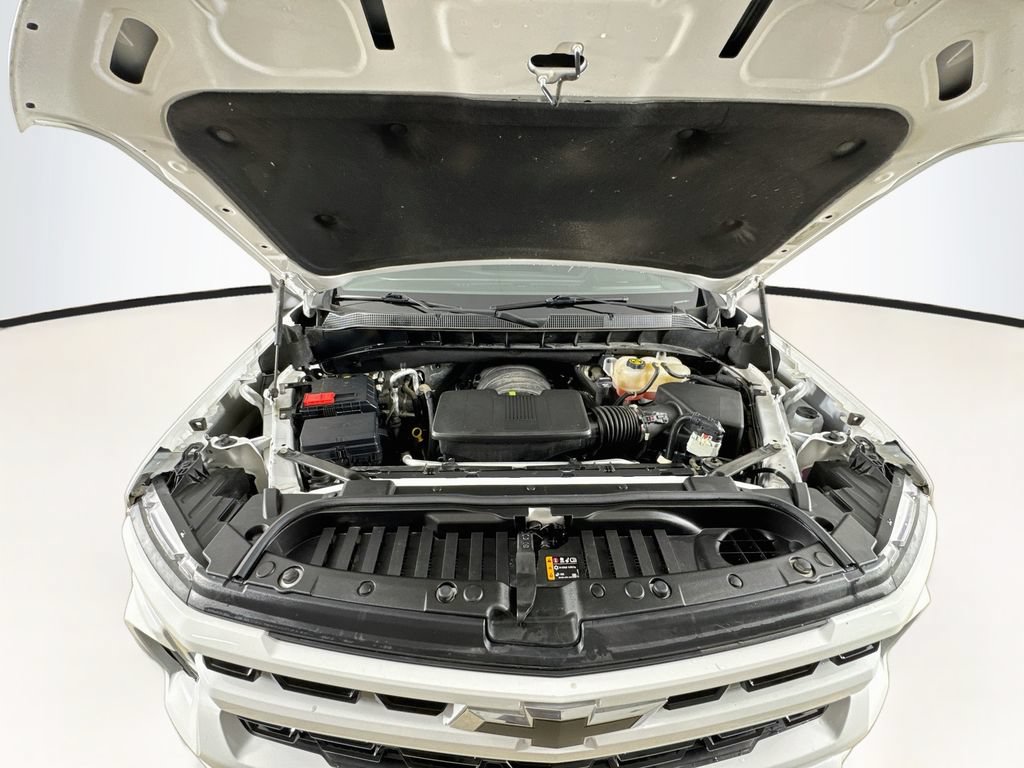 Used 2023 Chevrolet Silverado 1500 RST AWD/4WD image 24
