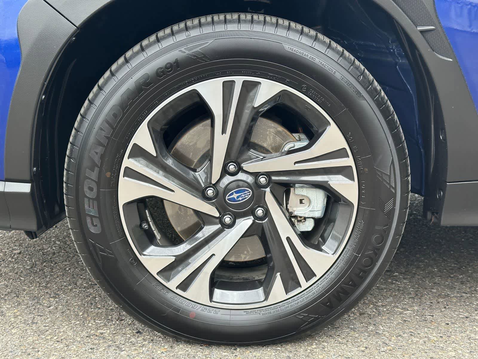 Certified 2024 Subaru Crosstrek 2.0i Premium AWD/4WD image 7