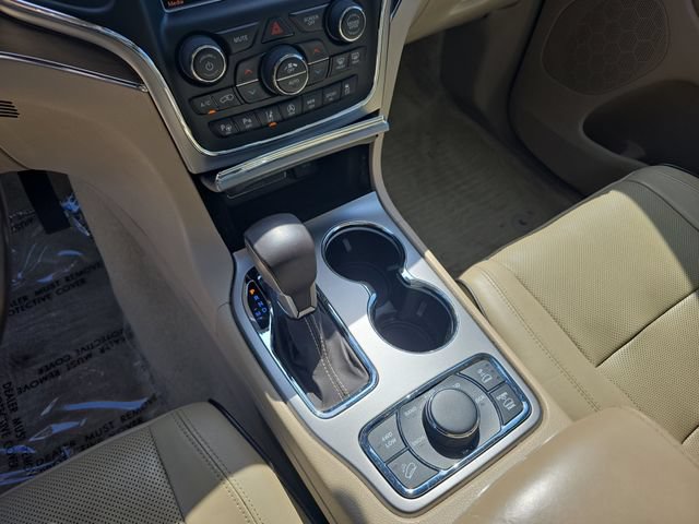 Used 2018 Jeep Grand Cherokee Overland AWD/4WD image 28