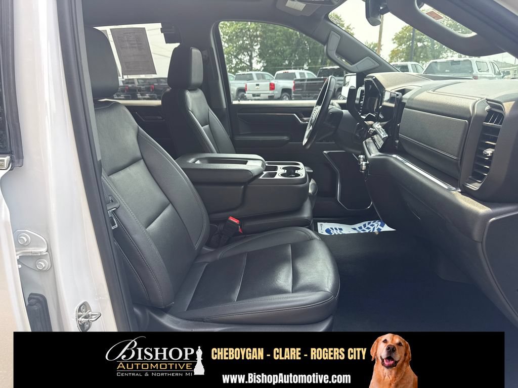 Used 2024 GMC Sierra 1500 SLT AWD/4WD image 19