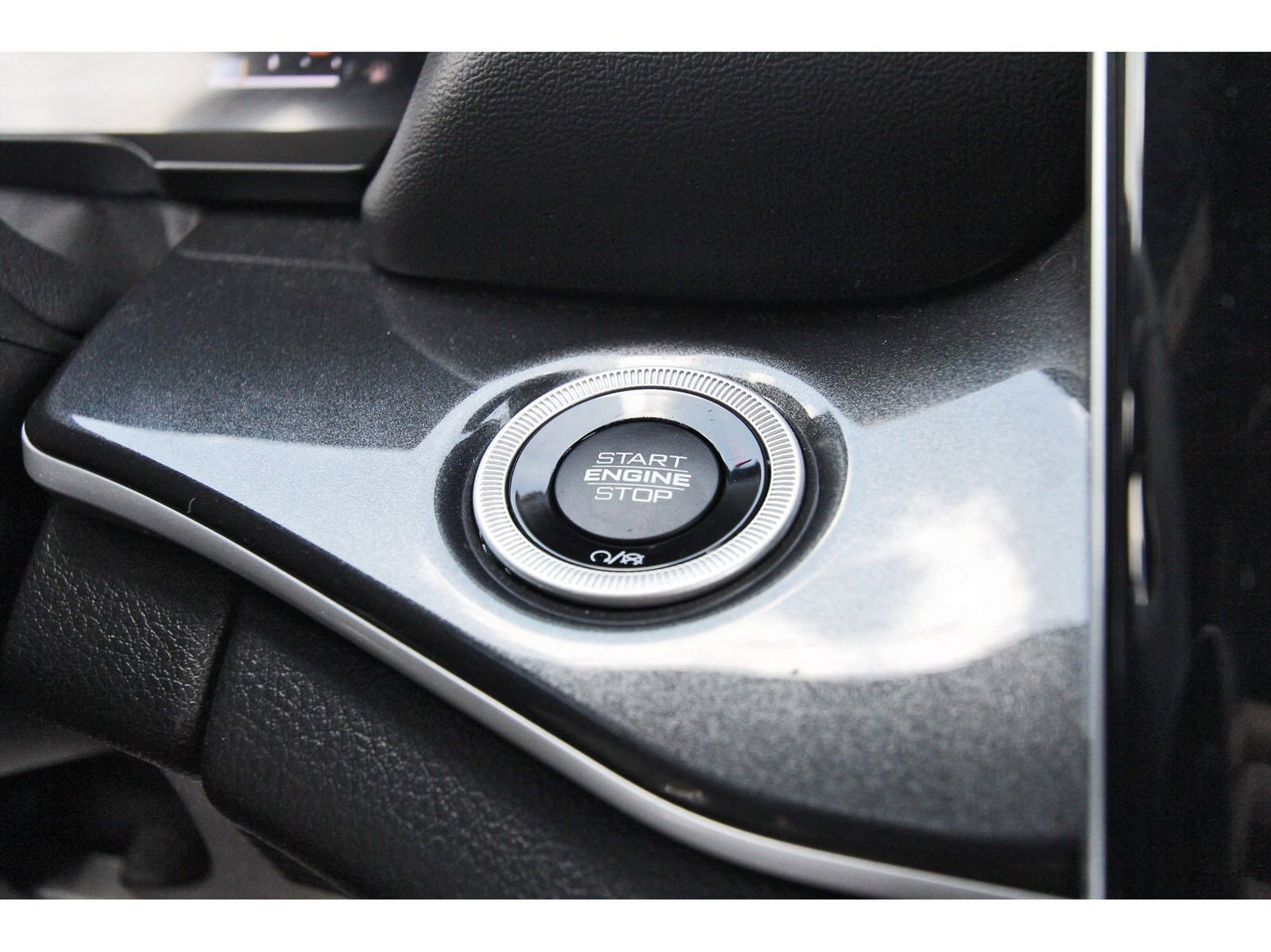 Used 2023 Jeep Grand Cherokee Altitude image 20