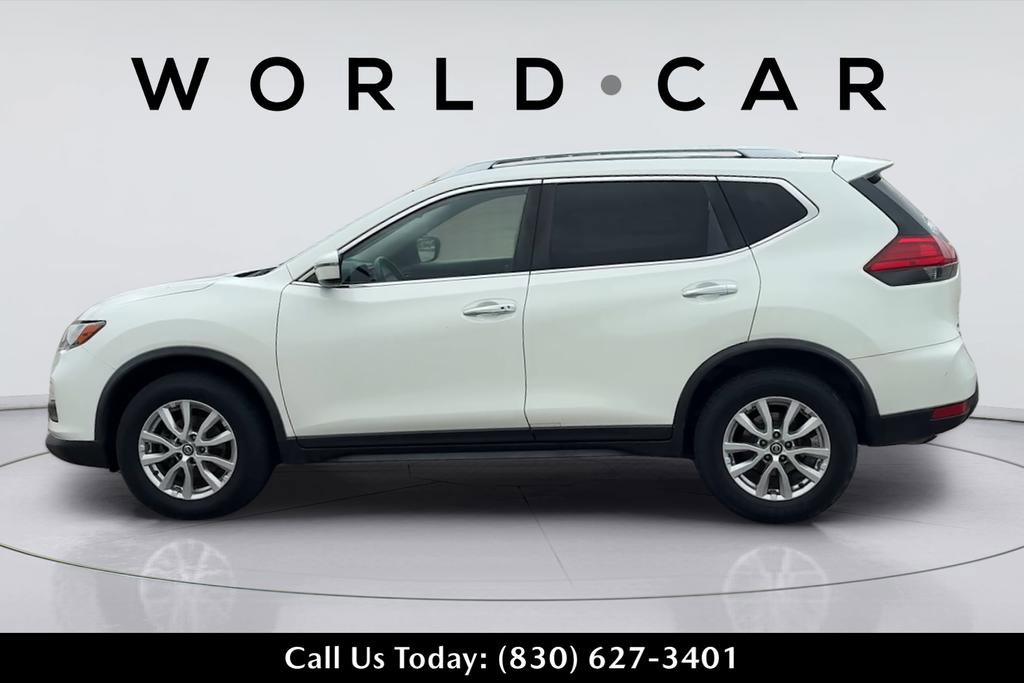 Used 2017 Nissan Rogue SV AWD/4WD image 4
