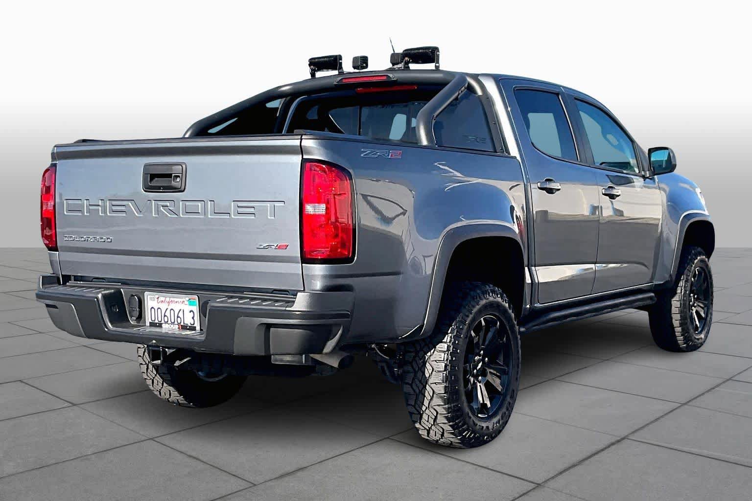 Used 2022 Chevrolet Colorado ZR2 w/ ZR2 Dusk Special Edition image 12